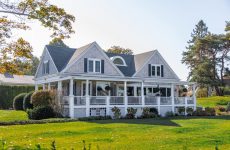 Buying your first property in the right way: the steps to know